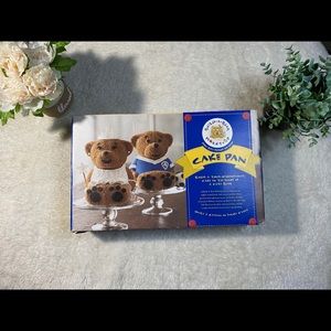 Build a bear cake pan